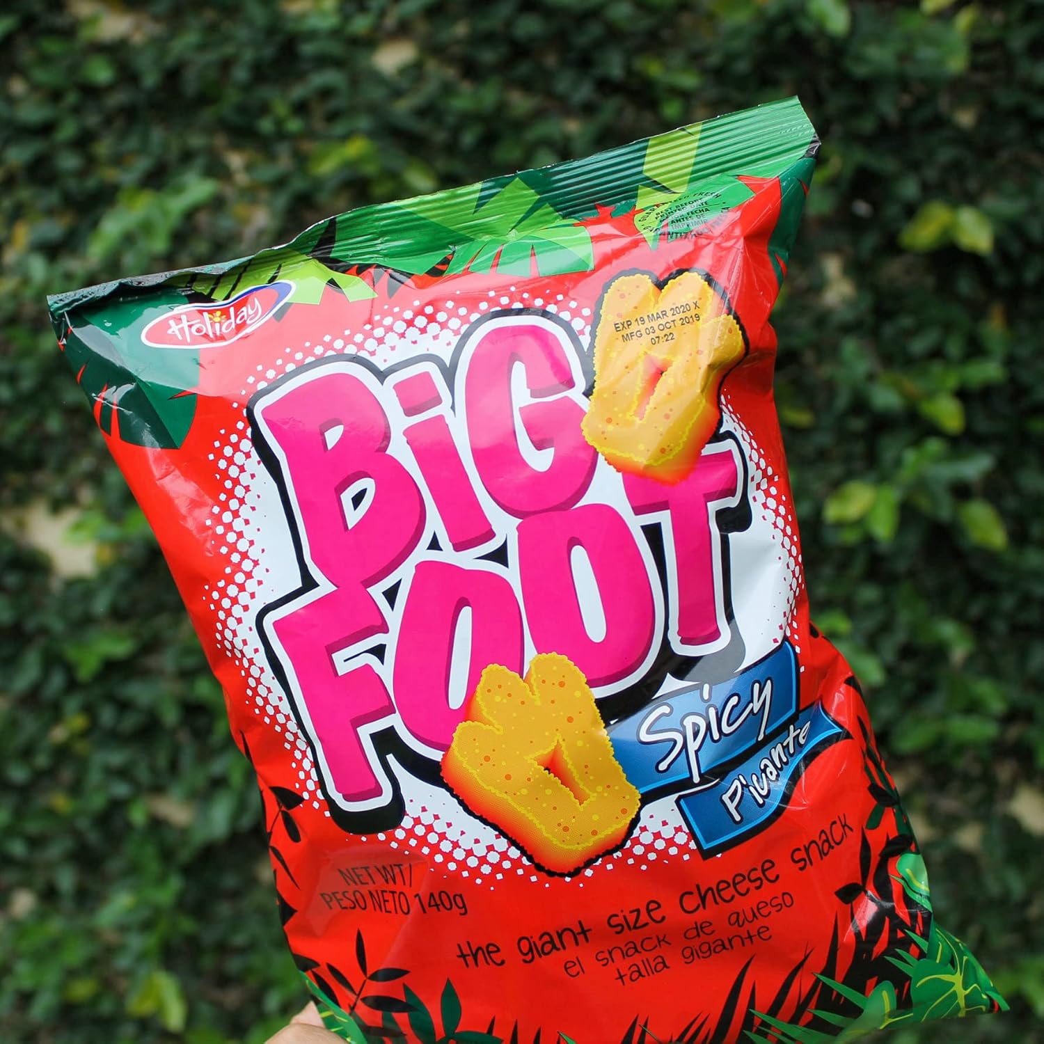 Holiday Big Foot, The Giant Cheese Snack, Spicy, 25g. (Pack of 20)