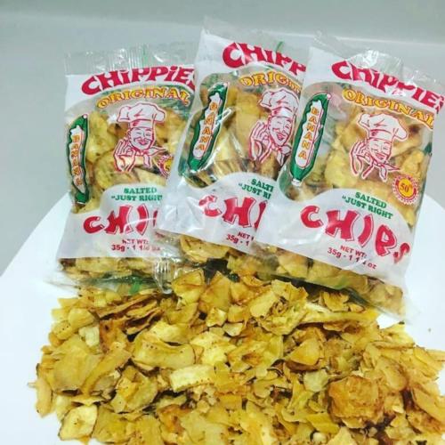 Chippies Original Jamaican Banana Chips – salted just right, made from green bananas for a crispy, authentic Caribbean snack loved across Canada.